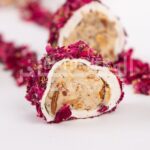 Gül Yapraklı Bademli Sultan Extra Lokum